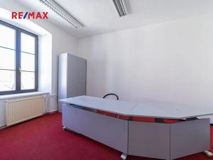 Prodej komerční nemovitosti, Králíky, 5. května, 519 m2