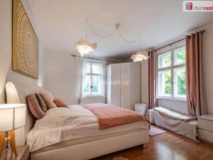 Prodej bytu 3+1, Aš, Zelená, 126 m2