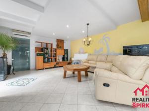 Prodej rodinného domu, Moravany, Zelená, 275 m2