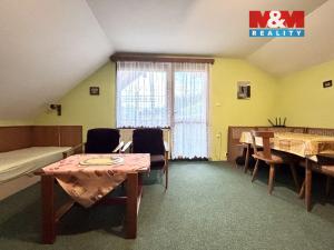 Pronájem bytu 1+kk, Voděrady - Uhřínovice, 25 m2