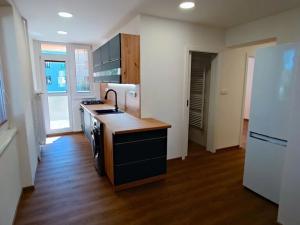 Pronájem bytu 3+kk, České Budějovice, Slunečná, 65 m2