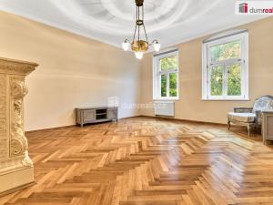 Prodej bytu 2+kk, Karlovy Vary, Svahová, 94 m2