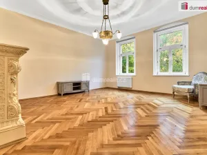 Prodej bytu 2+kk, Karlovy Vary, Svahová, 94 m2