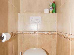 Pronájem bytu 1+kk, Praha - Modřany, Platónova, 29 m2