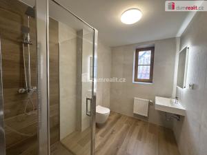 Prodej bytu 2+kk, Horní Blatná, náměstí Sv. Vavřince, 56 m2