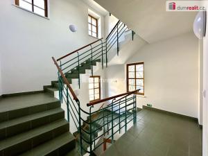 Prodej bytu 2+kk, Horní Blatná, náměstí Sv. Vavřince, 56 m2