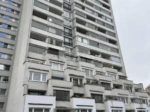 Prodej bytu 2+1, Praha - Kobylisy, Kyselova, 72 m2