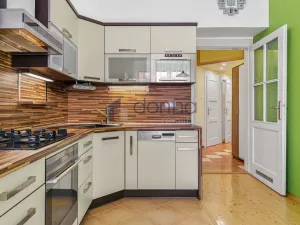 Prodej bytu 2+kk, Praha, V Horkách, 46 m2