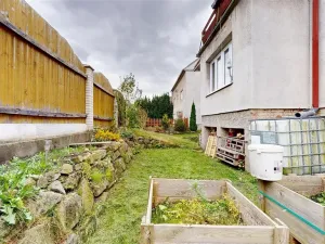 Prodej rodinného domu, Dobkovice, 250 m2