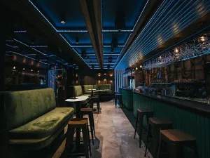 Pronájem obchodního prostoru, Praha - Staré Město, 415 m2