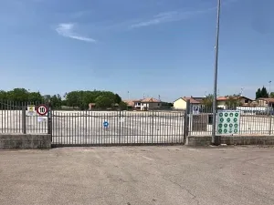 Pronájem komerčního pozemku, Praha - Štěrboholy, 3500 m2