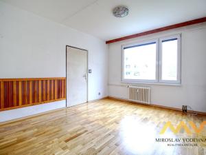 Prodej bytu 2+1, Hradec Králové - Pražské Předměstí, Hrubínova, 62 m2