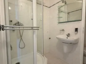 Pronájem bytu 1+1, Hradec Králové, třída Edvarda Beneše, 41 m2