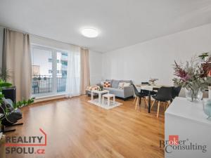 Prodej bytu 2+kk, Hradec Králové - Nový Hradec Králové, Antonína Petrofa, 54 m2