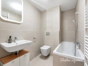 Pronájem bytu 2+kk, Praha - Uhříněves, Karla Guta, 49 m2