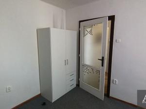 Pronájem bytu 1+1, Uherský Brod, Na Dlouhých, 28 m2