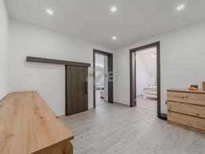 Prodej rodinného domu, Bítov, 200 m2