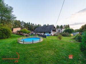 Prodej chalupy, Hrádek, U koupaliště, 235 m2