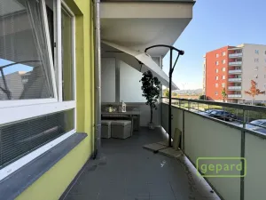 Prodej bytu 2+kk, Olomouc, Janského, 68 m2