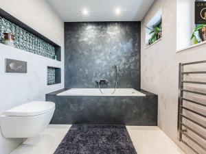 Pronájem rodinného domu, Kladno, A. Dvořáka, 242 m2