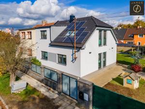 Pronájem rodinného domu, Kladno, A. Dvořáka, 242 m2