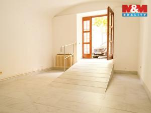 Prodej obchodního prostoru, Praha - Vinohrady, Chodská, 77 m2