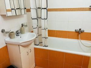 Pronájem bytu 2+1, Kladno, Čs. armády, 48 m2