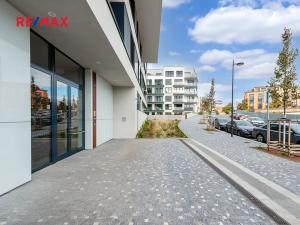 Pronájem bytu 1+kk, Praha - Žižkov, Šrámkové, 36 m2
