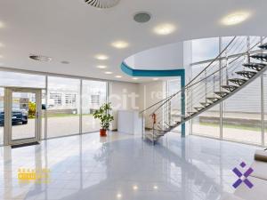 Pronájem kanceláře, Uherský Brod, U Korečnice, 48 m2