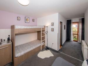 Pronájem bytu 2+kk, Praha - Smíchov, U Santošky, 50 m2