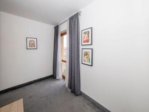 Pronájem bytu 2+kk, Praha - Smíchov, U Santošky, 50 m2