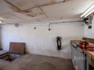 Prodej garáže, Uherské Hradiště, Za Alejí, 21 m2