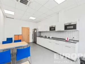 Pronájem kanceláře, Praha - Strašnice, V olšinách, 17 m2