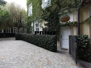 Pronájem bytu 2+kk, Praha - Malá Strana, Vlašská, 92 m2