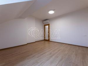 Pronájem bytu 2+kk, Praha - Karlín, Křižíkova, 49 m2