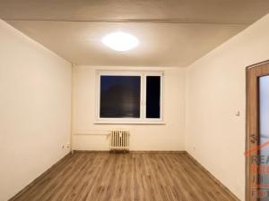 Pronájem bytu 1+1, Jičín, Na jihu, 35 m2