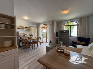 Prodej bytu 3+kk, Nesebar, Bulharsko, 97 m2