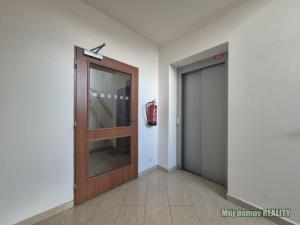 Pronájem bytu 2+kk, Praha - Zličín, Míšovická, 50 m2