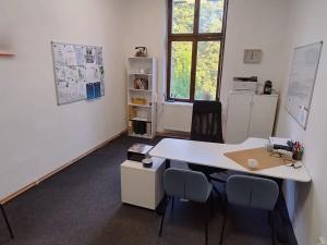 Pronájem kanceláře, Nový Jičín, Gen. Hlaďo, 20 m2