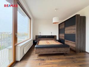 Prodej bytu 3+kk, Praha - Hloubětín, Modrého, 85 m2