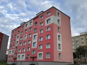 Prodej bytu 3+1, Holýšov, Pod Makovým vrchem, 66 m2