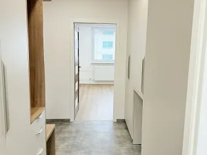 Pronájem bytu 2+kk, Liberec, Vackova, 42 m2
