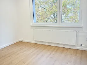 Pronájem bytu 2+kk, Liberec, Vackova, 42 m2