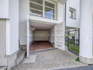 Prodej kanceláře, Křižanov, Benešovo náměstí, 530 m2