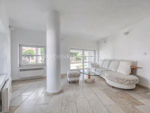 Prodej ordinace, Křižanov, Benešovo náměstí, 530 m2