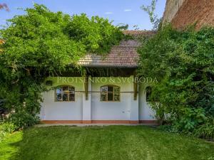 Prodej ubytování, Křižanov, Benešovo náměstí, 530 m2