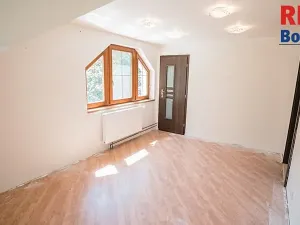 Prodej rodinného domu, Chotýšany, 200 m2