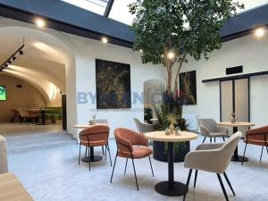 Pronájem bytu 1+kk, České Budějovice, nám. Přemysla Otakara II., 38 m2