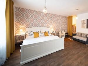 Prodej domu, Nové Hrady, 880 m2