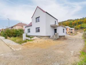 Prodej rodinného domu, Lhota Rapotina, 212 m2